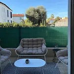 Avec Terrasse, Proche Et Centre *